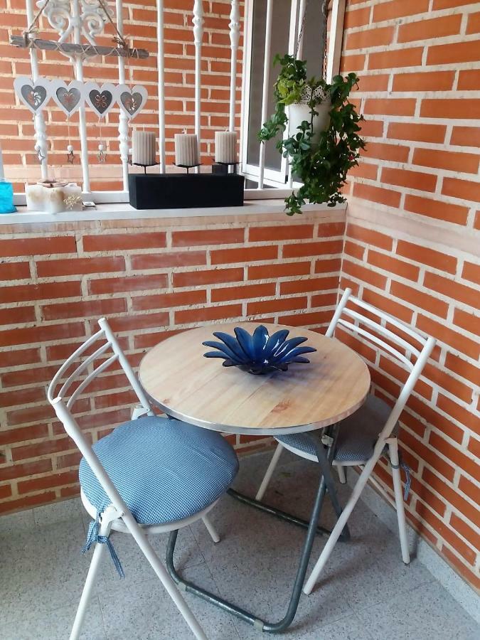 Amazing Sunny Flat With Balcony Pool Two Mins From The Beach Torrevieja Esterno foto