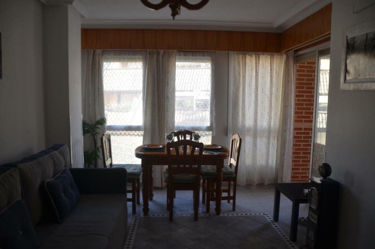 Amazing Sunny Flat With Balcony Pool Two Mins From The Beach Torrevieja Esterno foto
