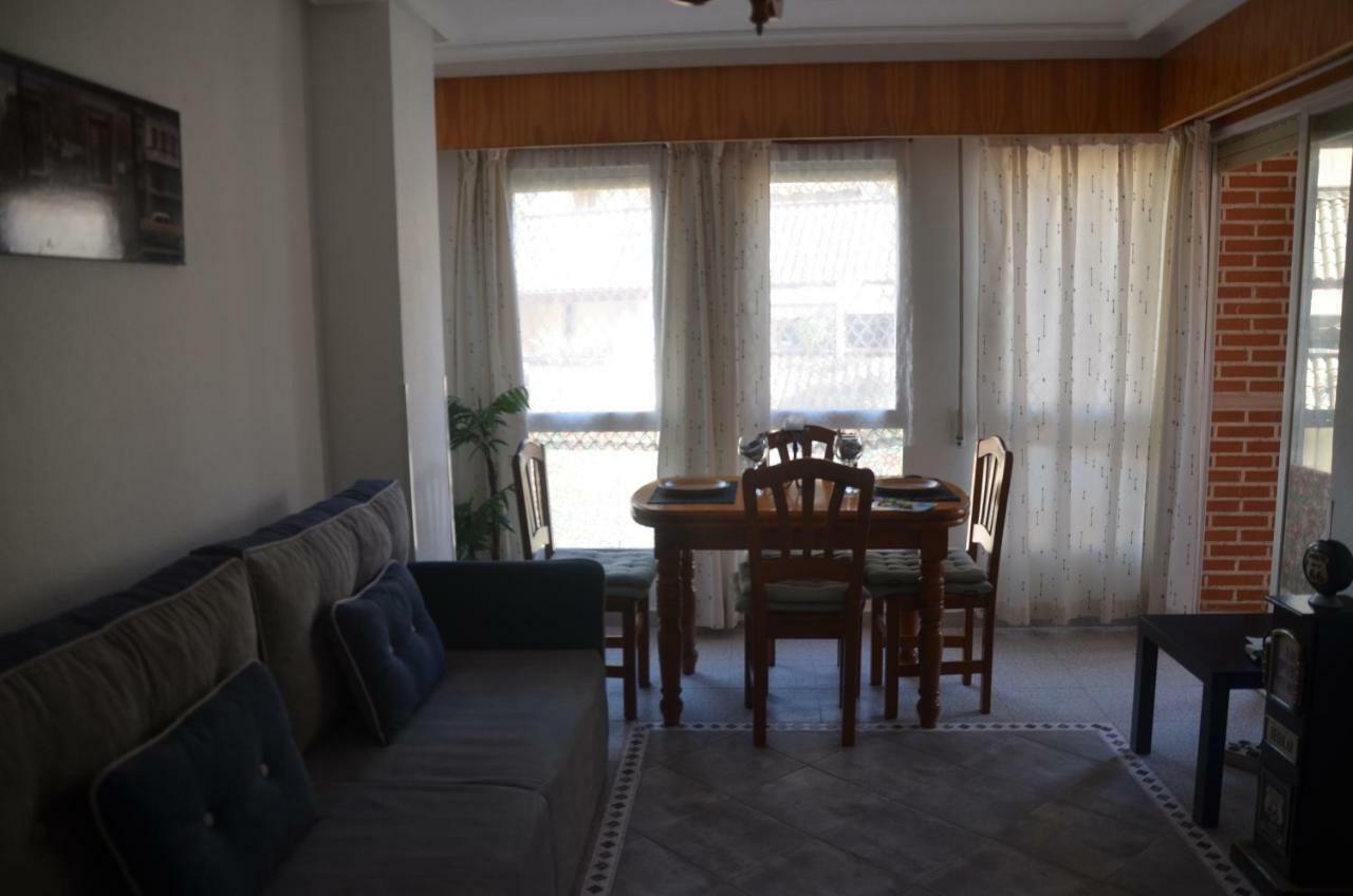 Amazing Sunny Flat With Balcony Pool Two Mins From The Beach Torrevieja Esterno foto