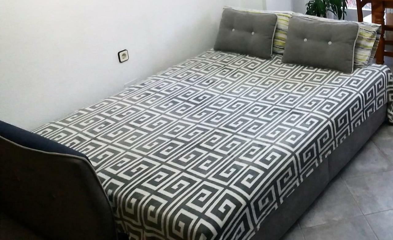 Amazing Sunny Flat With Balcony Pool Two Mins From The Beach Torrevieja Esterno foto